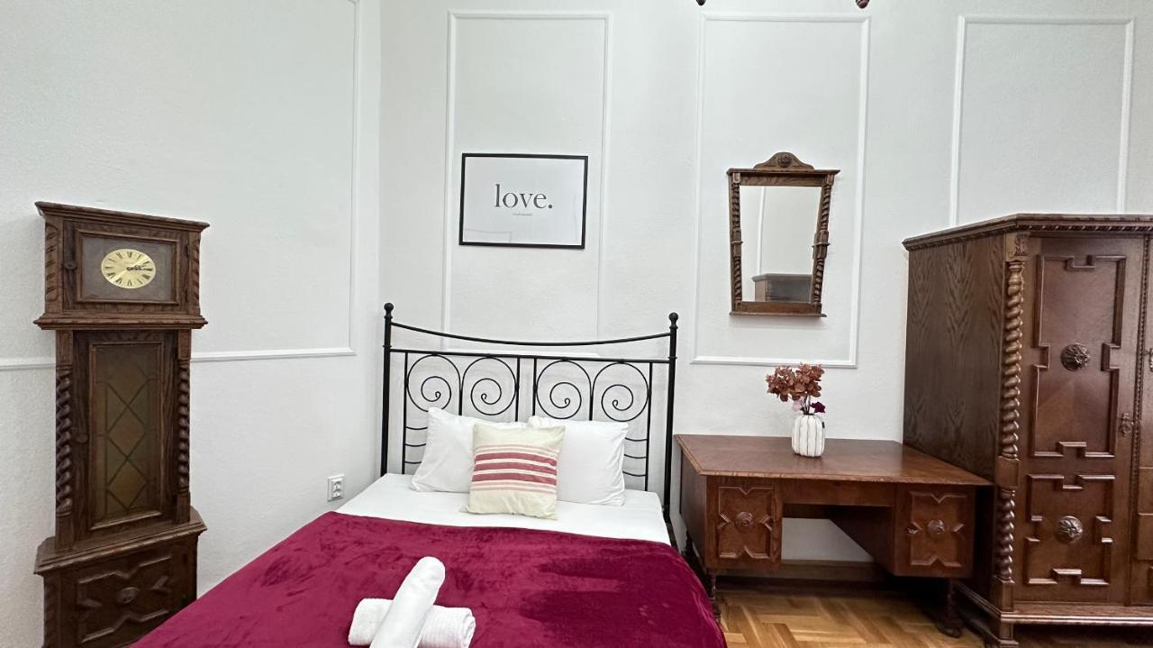 Jozsef 68 Apartment - Near Newyork Cafe — Fotók 1